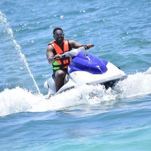 Meet your Posher, Samuel jara